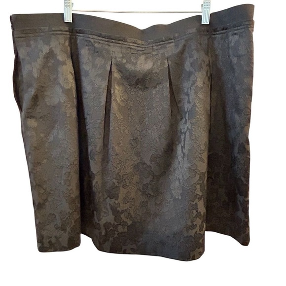 Daisy Fuentes Women's 2XL Black A-Line Knee Length Skirt Side Zip with pockets - Picture 3 of 10